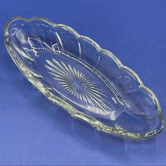 Vintage Heisey Colonial Clear 9” Star Base Pickle Dish - Picture 1 of 16